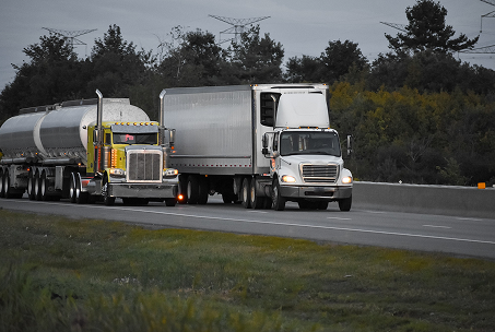 Choosing the Right Reefer Vehicle for Your Business
